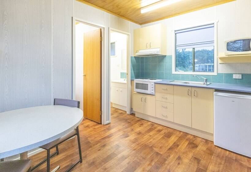 Nrma Warrnambool Riverside Holiday Park