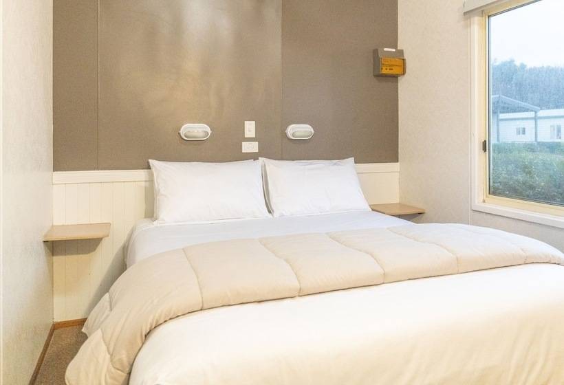 Nrma Warrnambool Riverside Holiday Park