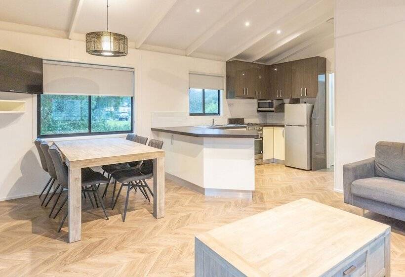 Nrma Warrnambool Riverside Holiday Park