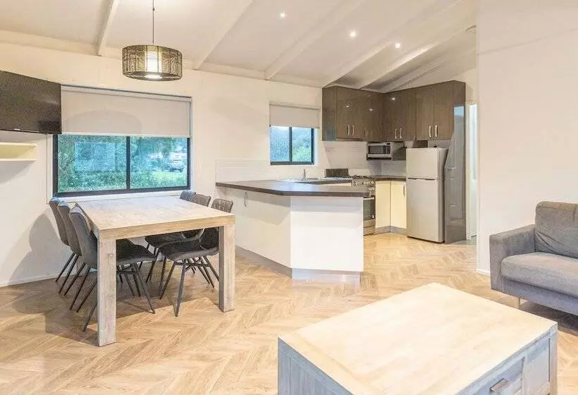 Nrma Warrnambool Riverside Holiday Park