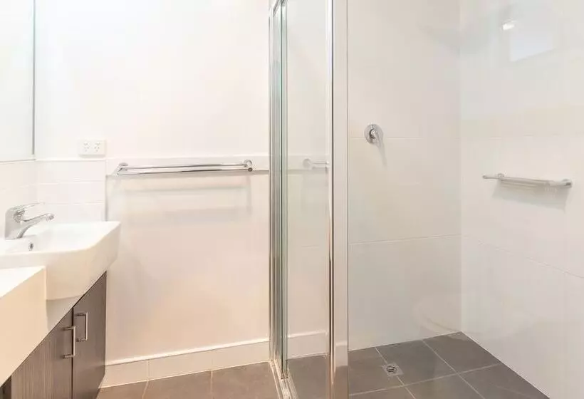 Nrma Warrnambool Riverside Holiday Park