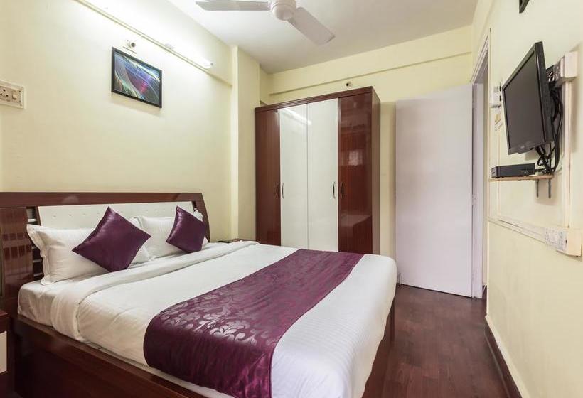 Oyo Apartments Malad Raheja Complex Road