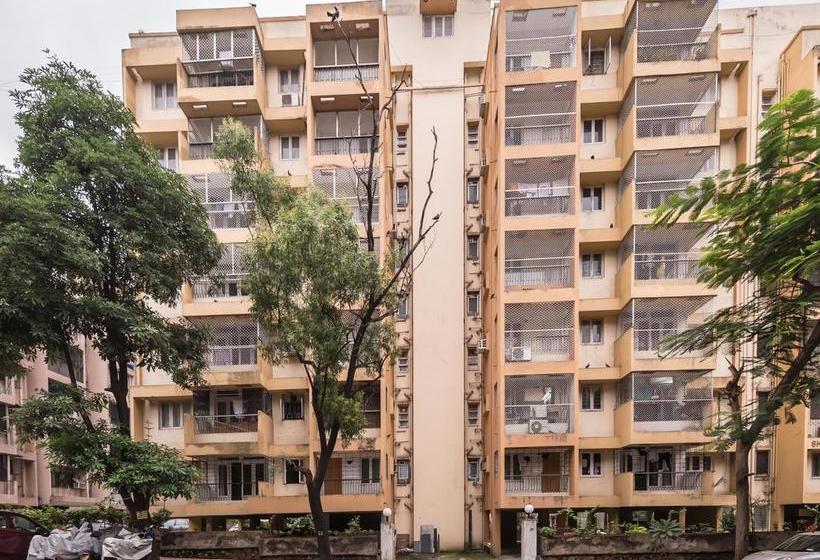 Oyo Apartments Malad Raheja Complex Road