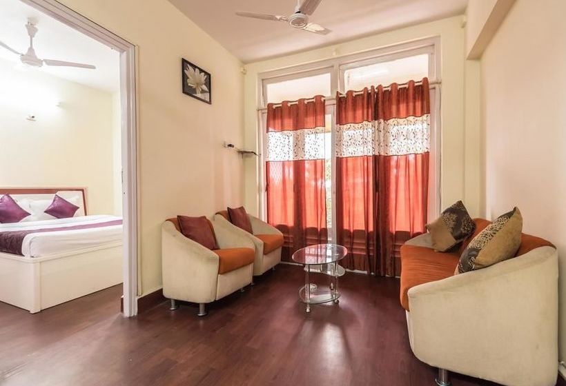 Oyo Apartments Malad Raheja Complex Road