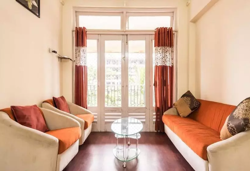 Oyo Apartments Malad Raheja Complex Road