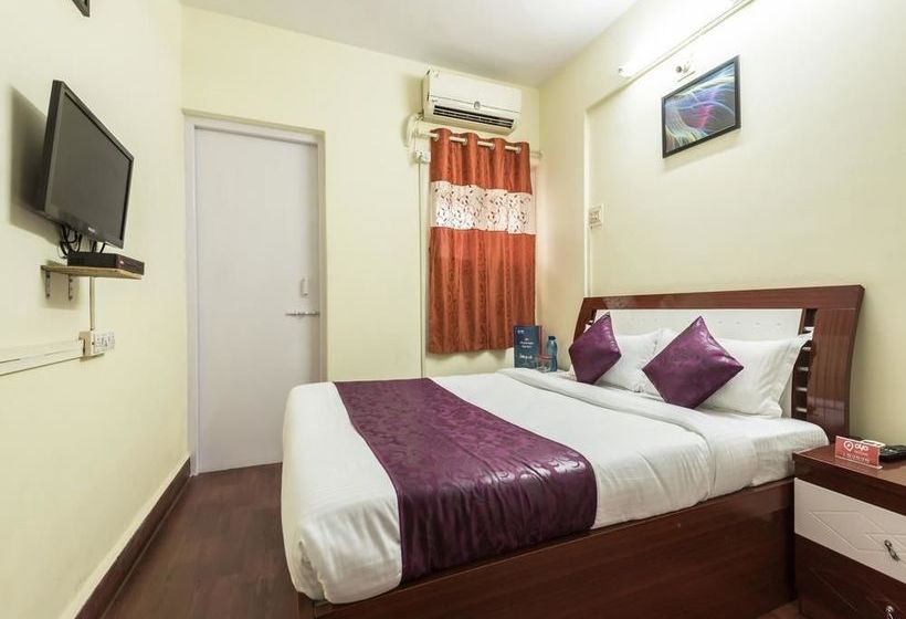 Oyo Apartments Malad Raheja Complex Road