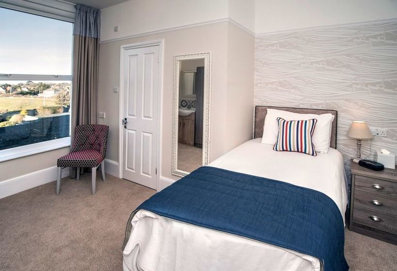 פנסיון Freshwater Bay House