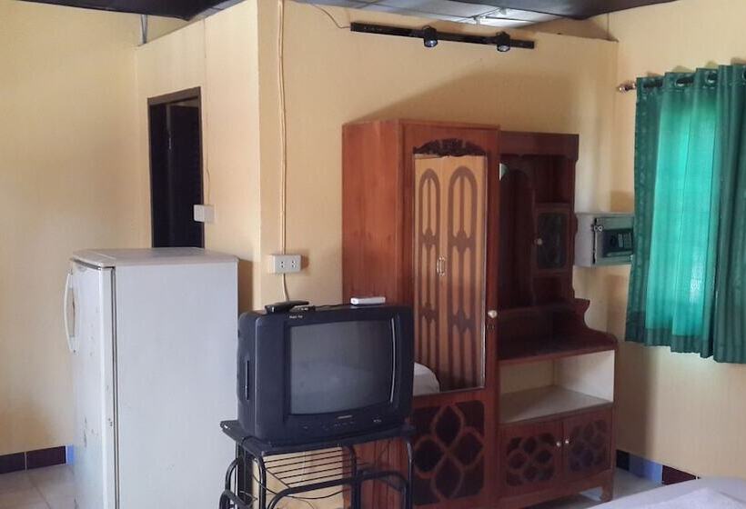 פנסיון Lucky Home Resort