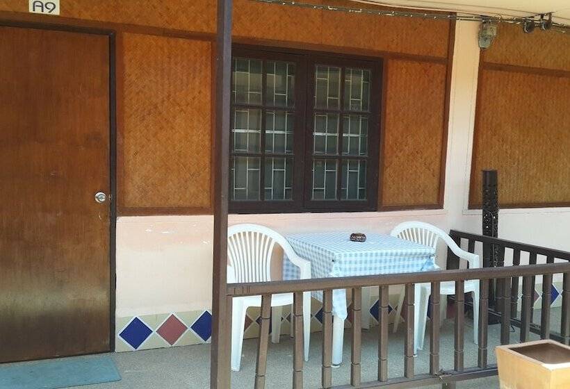 פנסיון Lucky Home Resort