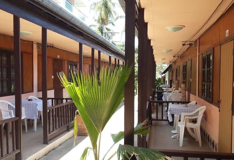 פנסיון Lucky Home Resort