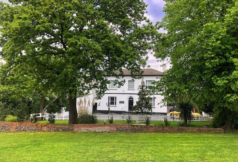 ペンション Stifford Clays Farm