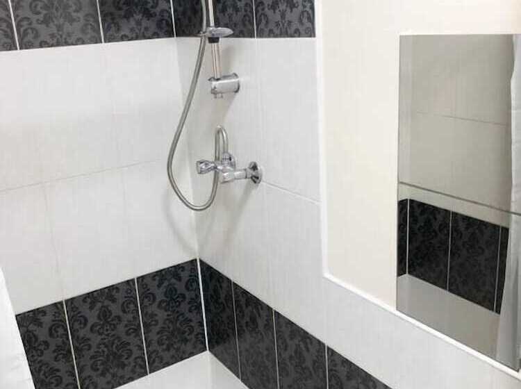 ペンション Stifford Clays Farm