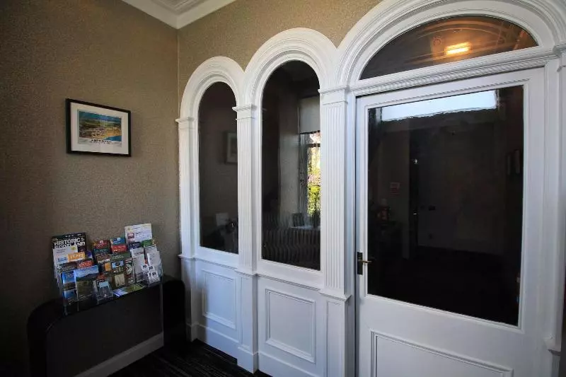 膳宿费 Western Guest House