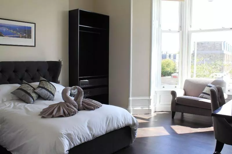 膳宿费 Western Guest House