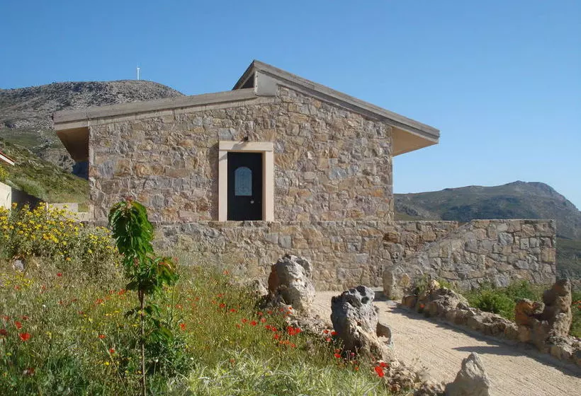 Aetovigla Houses