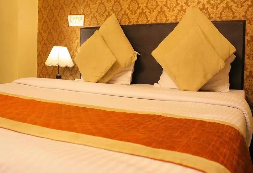 簡易ホテル Oyo Rooms Sc Road Amber Tower 2