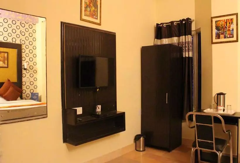 簡易ホテル Oyo Rooms Sc Road Amber Tower 2