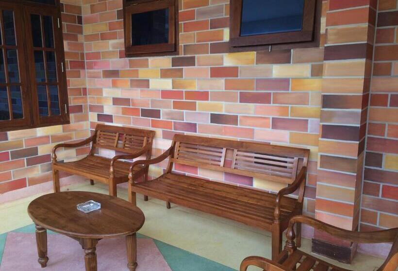 ホテル Coconut Bar Sea Lodge