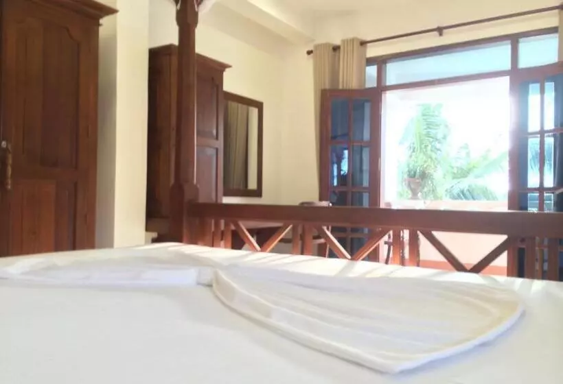 ホテル Coconut Bar Sea Lodge