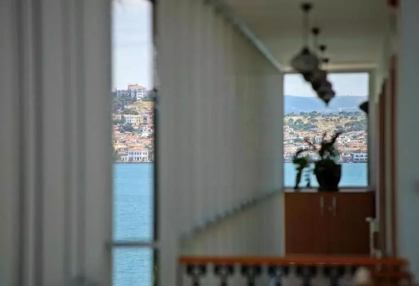 בית מלון כפרי Cunda Kivrak