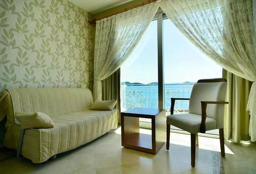 בית מלון כפרי Cunda Kivrak