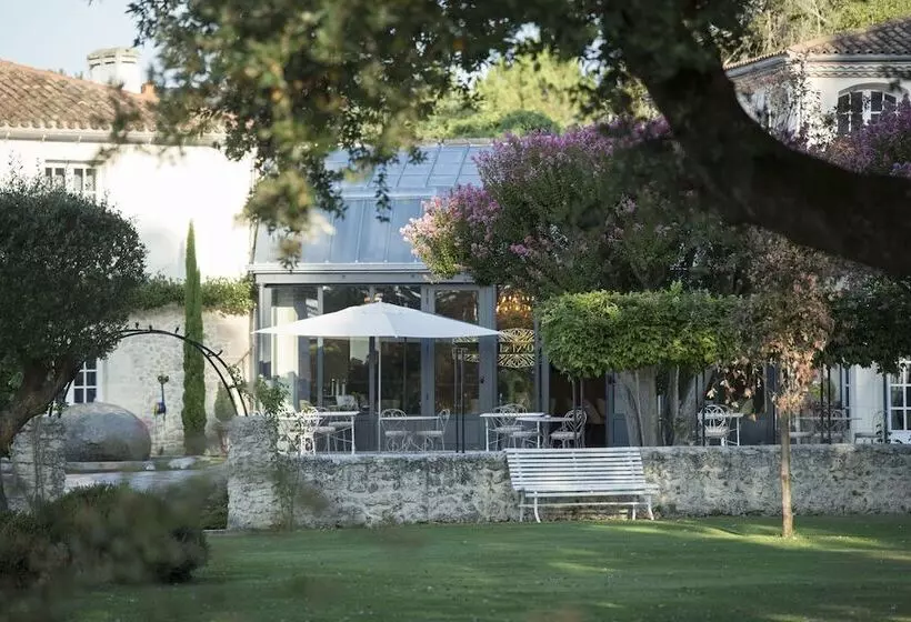 Hotelli Domaine De Larchey