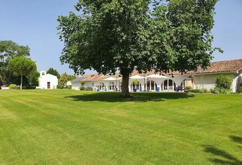 Hotelli Domaine De Larchey