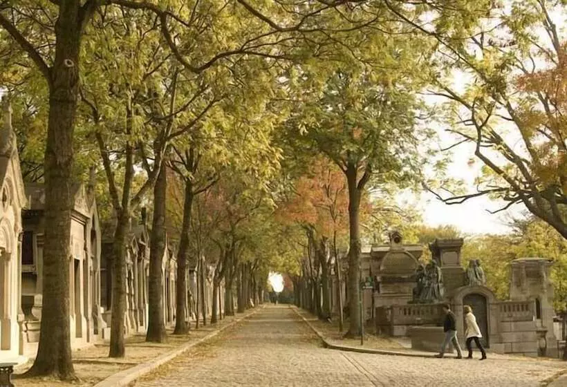 هتل Eden Lodge Paris