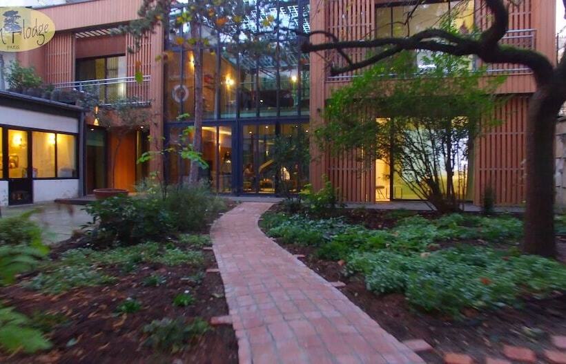 ホテル Eden Lodge Paris