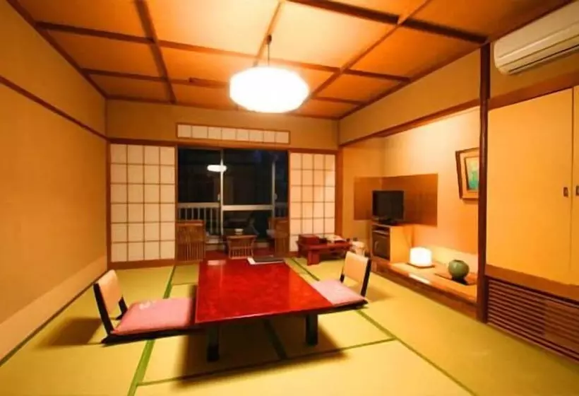 בית מלון כפרי Entaijiso