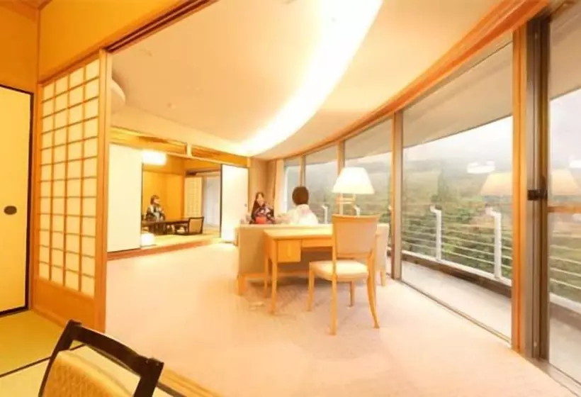 בית מלון כפרי Entaijiso