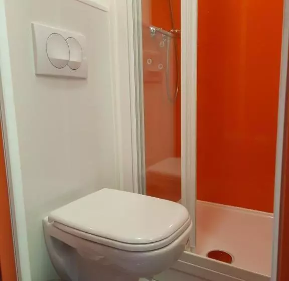 Hotel Kyriad Direct Caen Nord Memorial