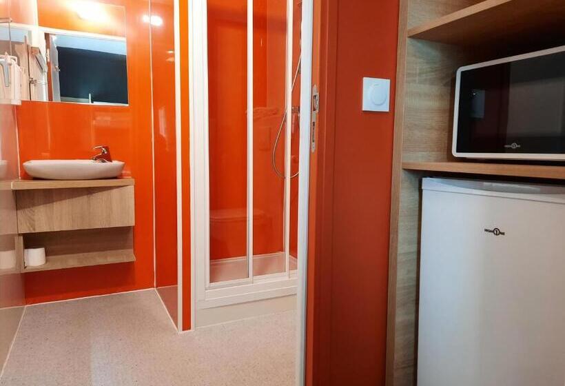 فندق Kyriad Direct Caen Nord Memorial