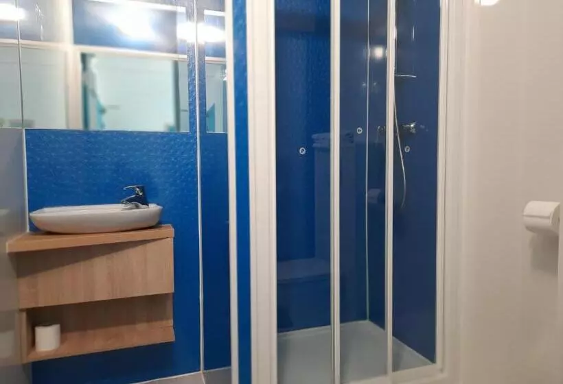 Hotel Kyriad Direct Caen Nord Memorial