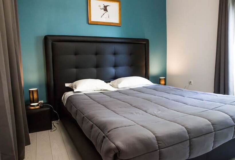 Отель Hôtel Les Pieux En Cotentin