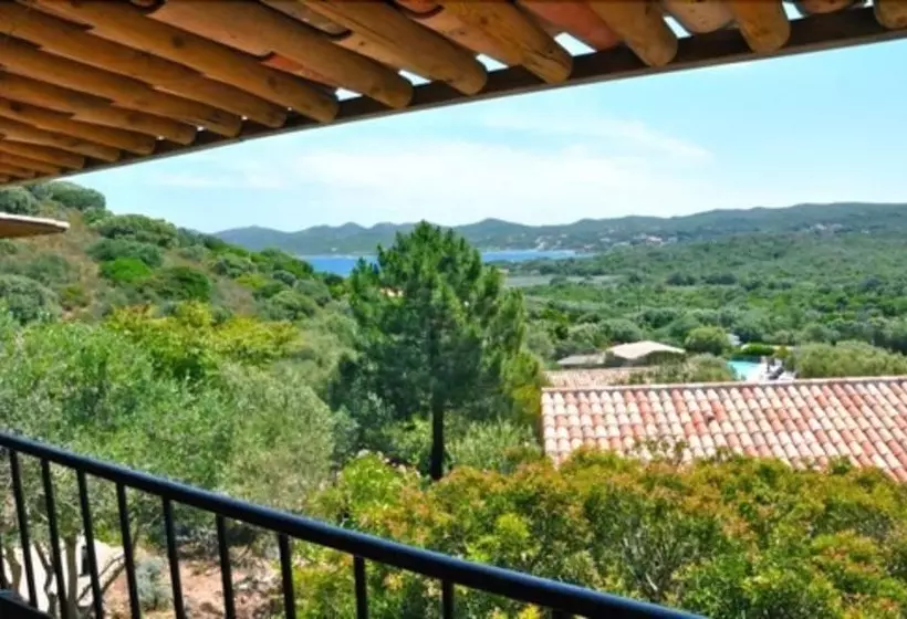 هتل Maora Village