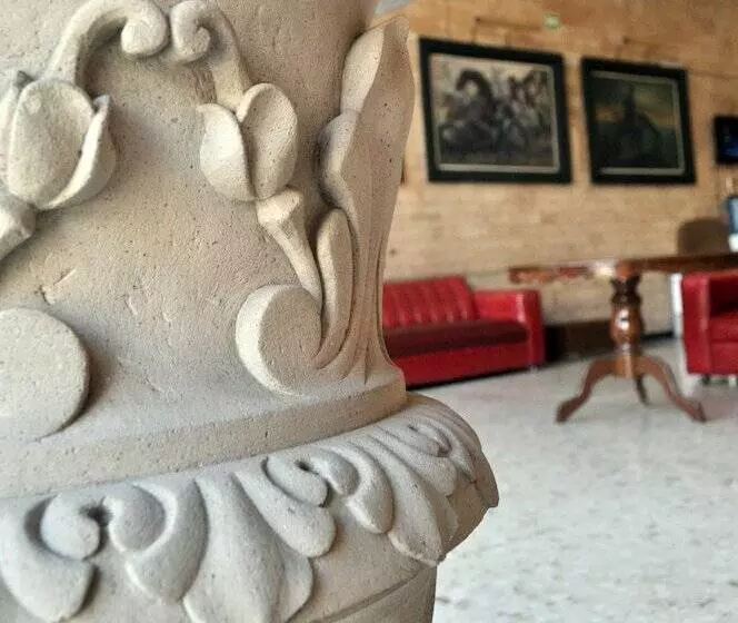 هتل María Teresa