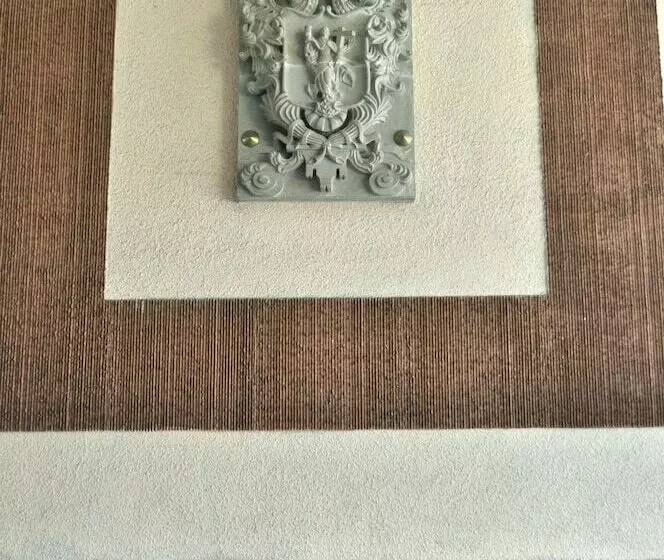 هتل María Teresa