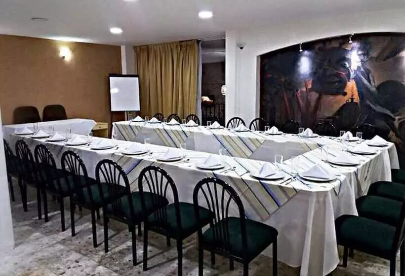 هتل María Teresa