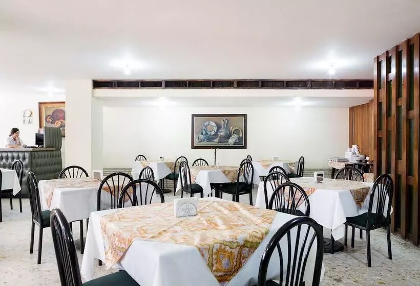 هتل María Teresa