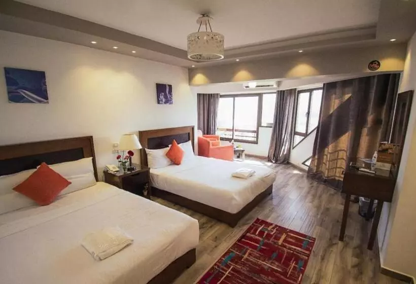 هتل Nile Guardian