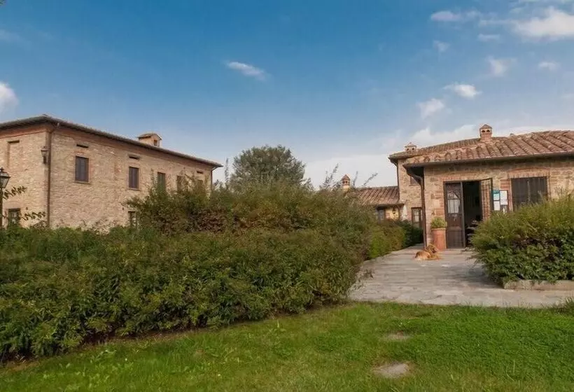 Hotel Principe Del Trasimeno