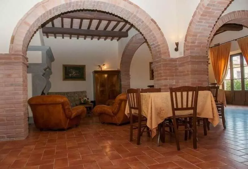 Hotel Principe Del Trasimeno