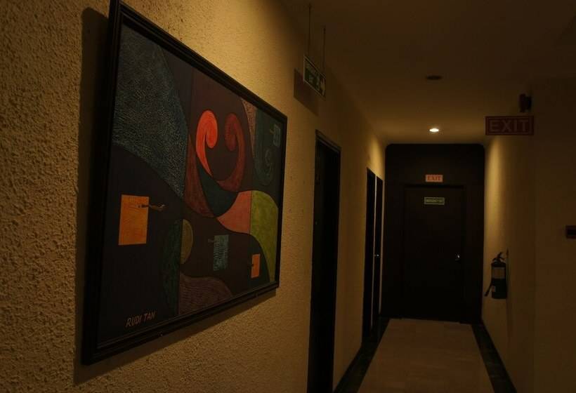 Sky View Hotel Managed By Os