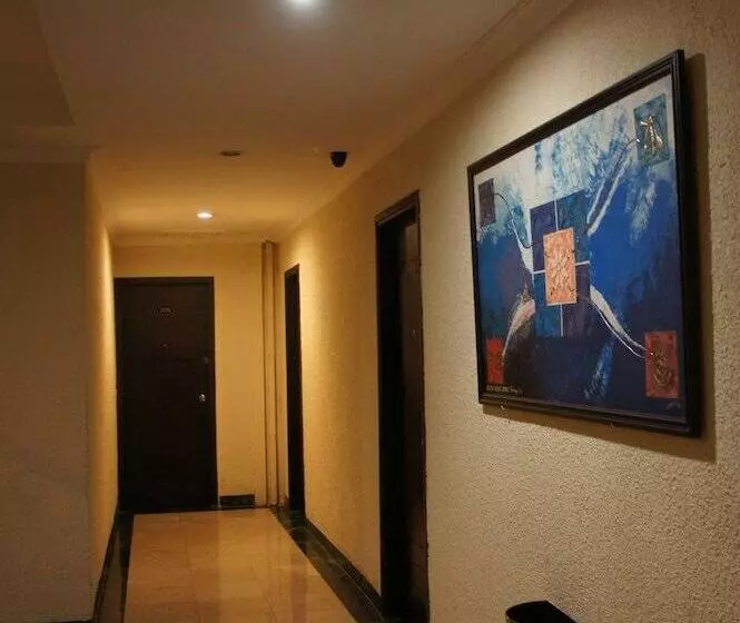 Sky View Hotel Managed By Os