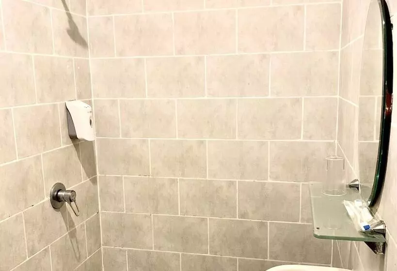 Sky View Hotel Managed By Os