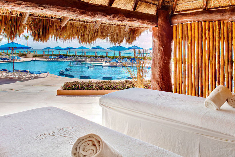 فندق The Sunshine Club At Tucancun Beach