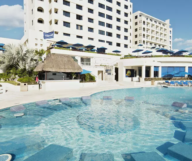 호텔 The Sunshine Club At Tucancun Beach