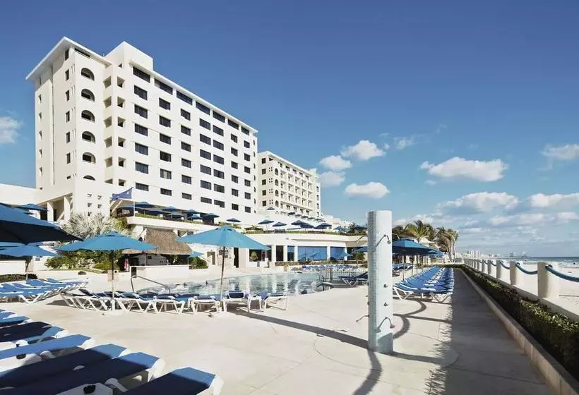 호텔 The Sunshine Club At Tucancun Beach