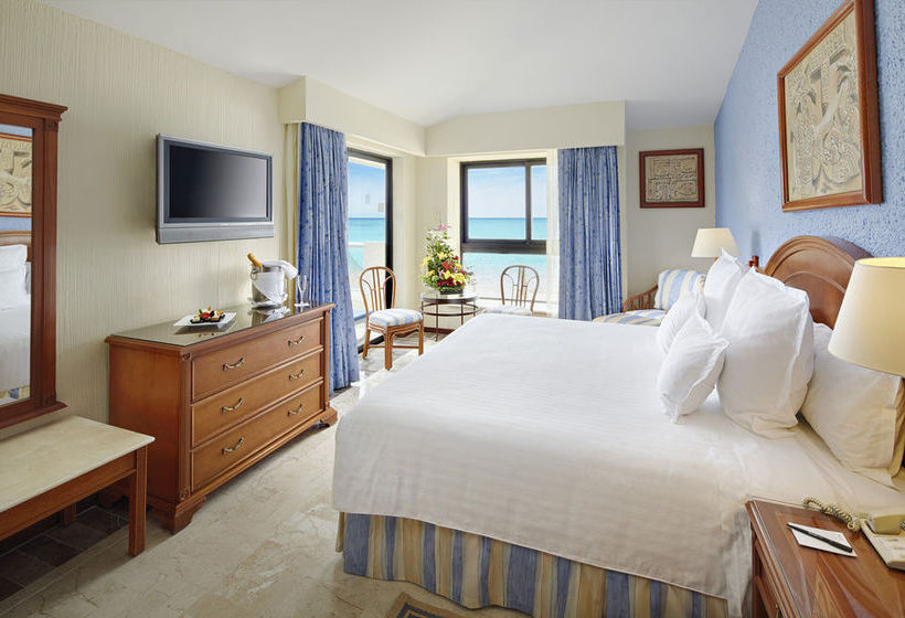 فندق The Sunshine Club At Tucancun Beach